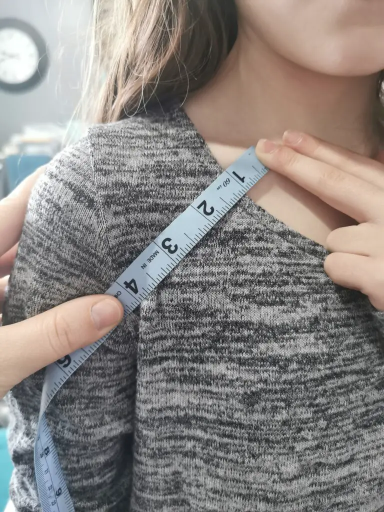 shoulder measurement for raglan sweater